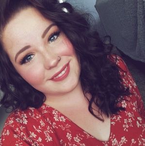 Meet your Posher, Jess